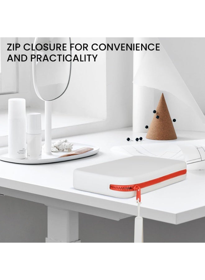 تنظيم فرشاة ماكياج السفر مصنوع من السيليكون مقاوم للماء سهل التنظيف مع إغلاق السحاب. هذه حقيبة ماكياج صغيرة لطيفة تحمل ما يصل إلى 10 فرشات ماكياج.  (رمادي فاتح) - Image 2